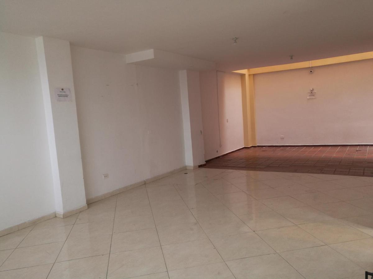 איפיאלס Hotel Suyusama מראה חיצוני תמונה
