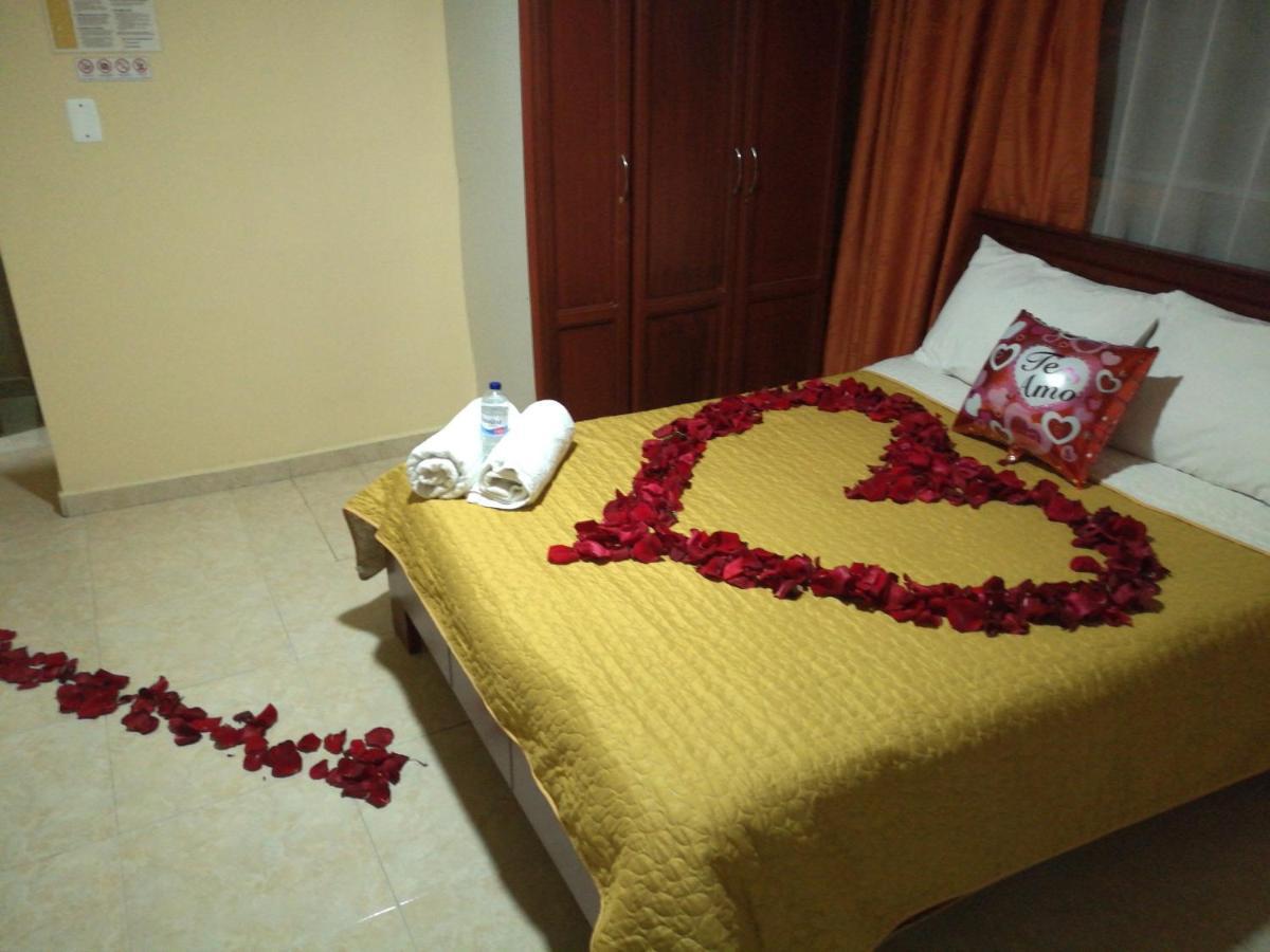 איפיאלס Hotel Suyusama מראה חיצוני תמונה
