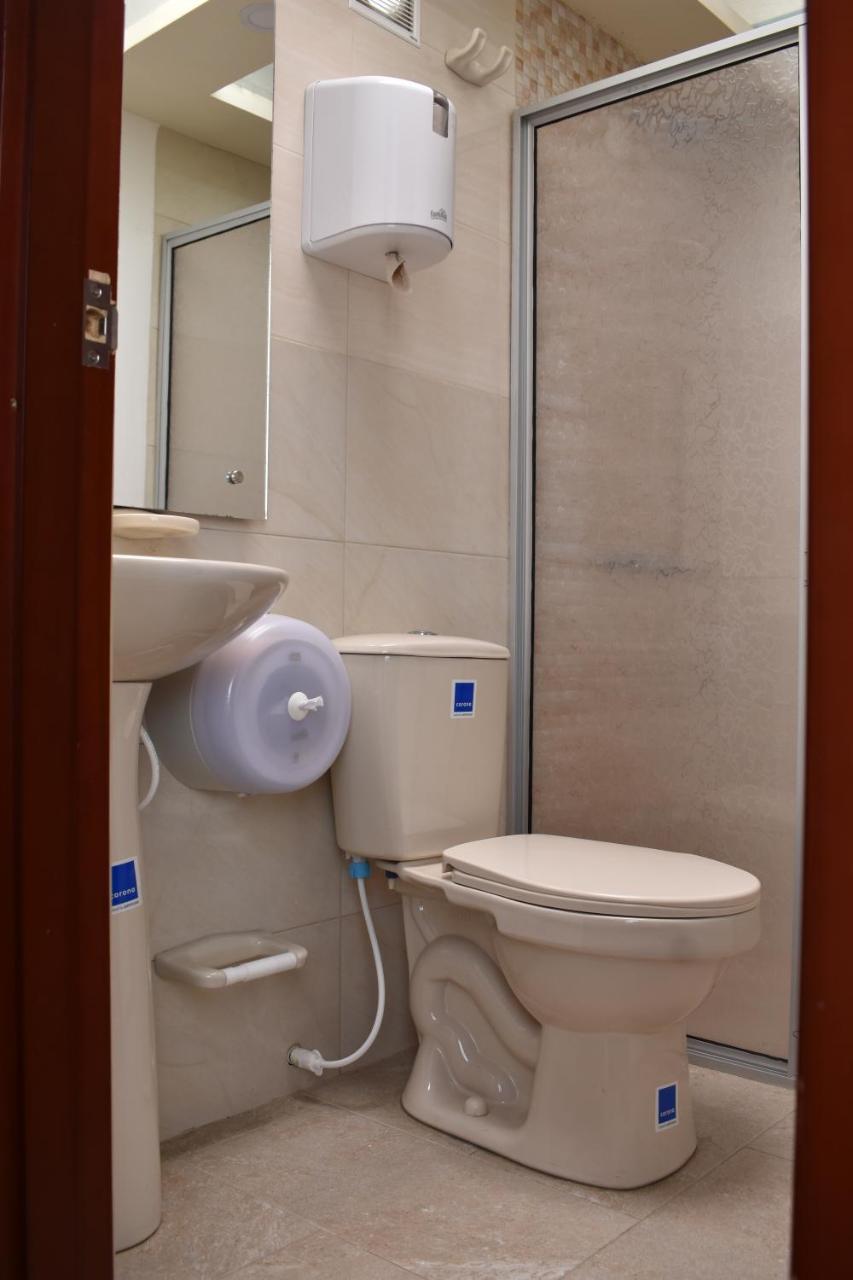 איפיאלס Hotel Suyusama מראה חיצוני תמונה