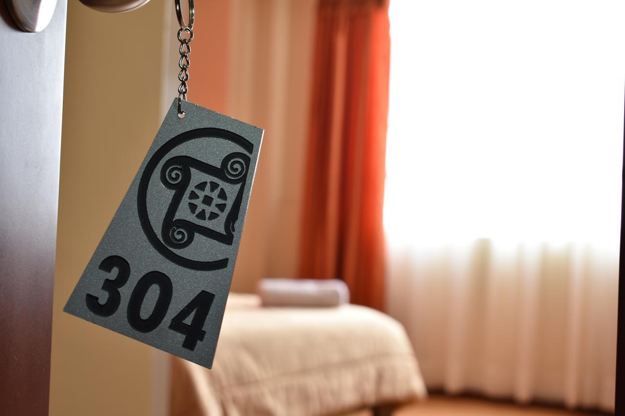 איפיאלס Hotel Suyusama מראה חיצוני תמונה